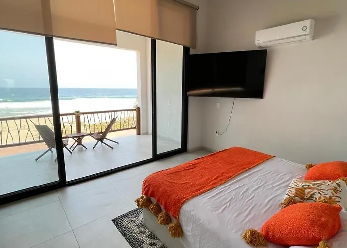 Tsandu Playa Blanca Zihuatanejo